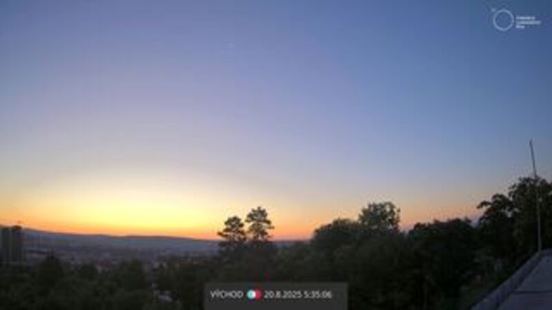 Latest live northern lights webcam from Brno, Czechia in Europe