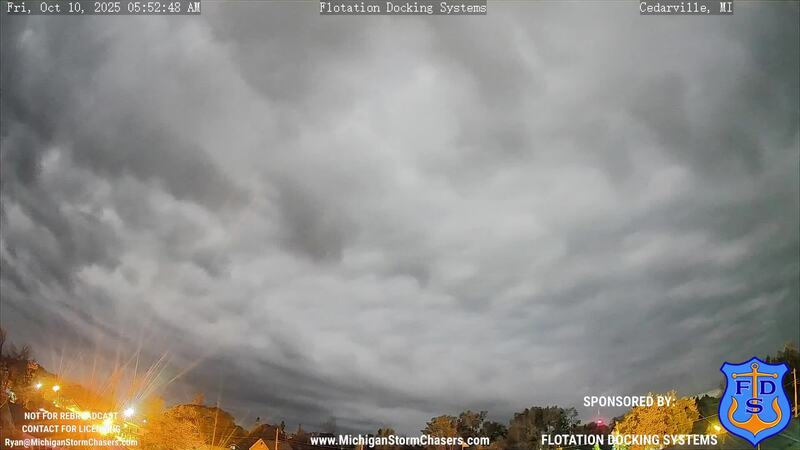 Latest live northern lights webcam from Cederville, Michigan in Usa