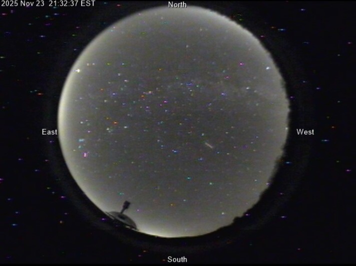 Latest live northern lights webcam from Mtn. Meadows, West Virginia in Usa